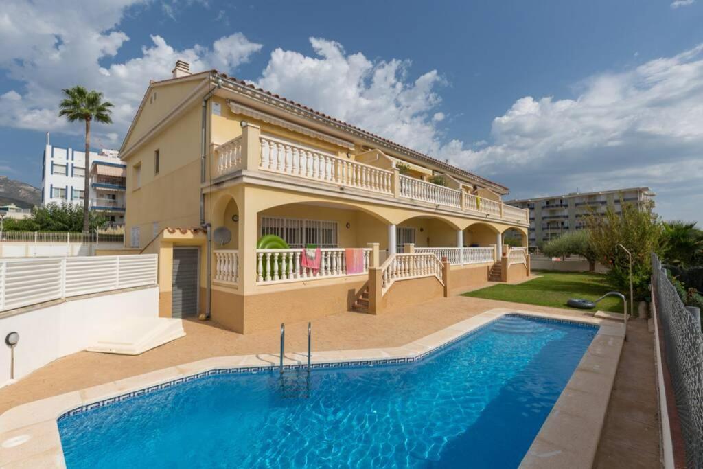 La Rapita - Apartamento De Dos Dormitorios Con Piscina Comunitaria Alcanar Extérieur photo