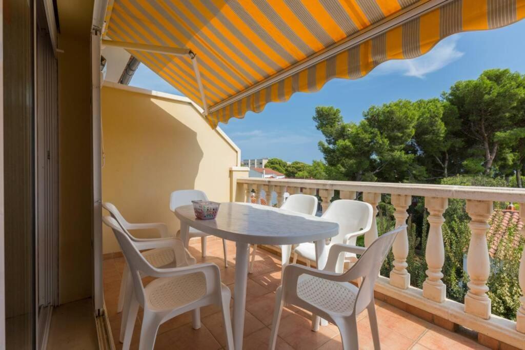 La Rapita - Apartamento De Dos Dormitorios Con Piscina Comunitaria Alcanar Extérieur photo